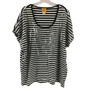 Ruby Rd. Women's Black & White Stripped Top